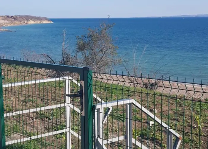 сарафово лукс гарден първа линия Lägenhet *