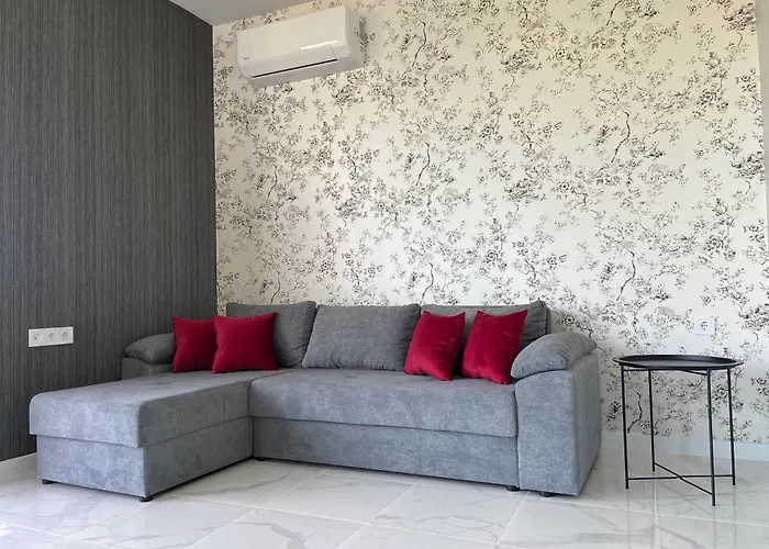 сарафово лукс гарден първа линия * Burgas